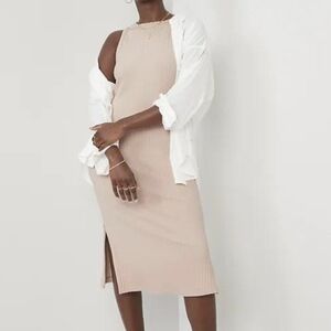 OLD NAVY - Fitted Sleeveless Rib-Knit Midi Sweater Dress